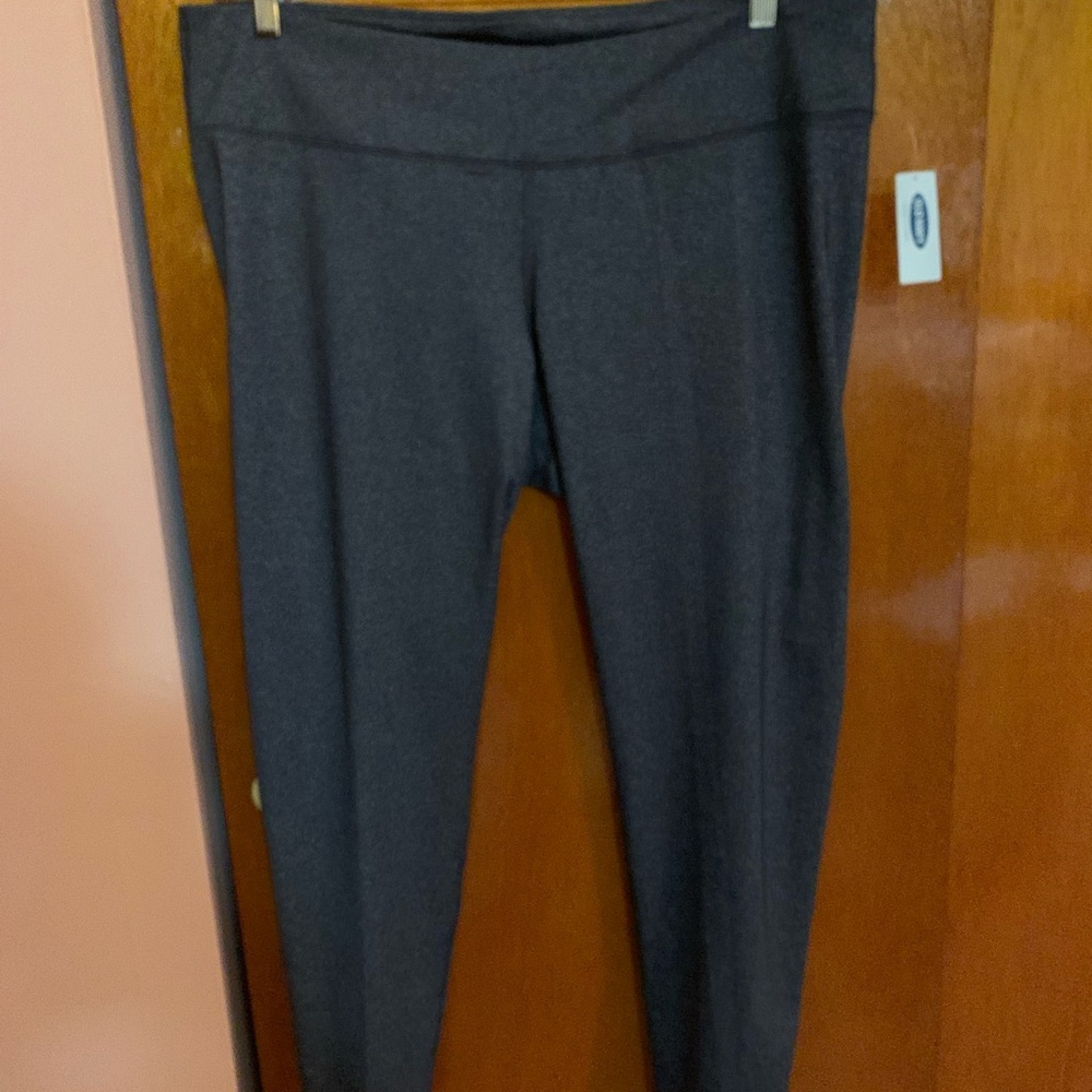 Old Navy Women's Charcoal active wear XXL